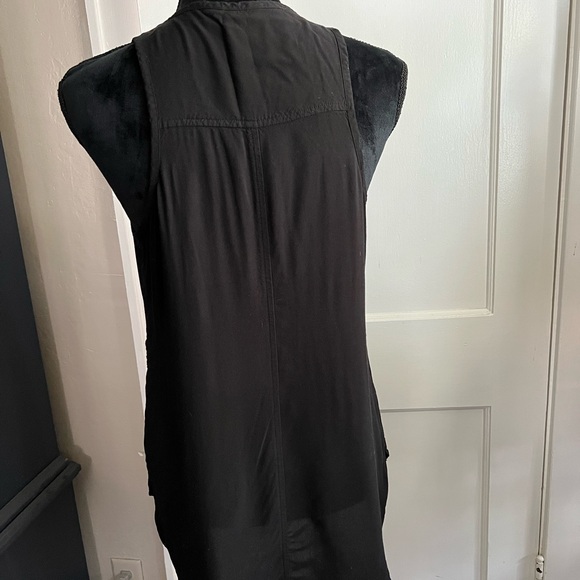 Calvin Klein sleeveless top - Picture 2 of 5